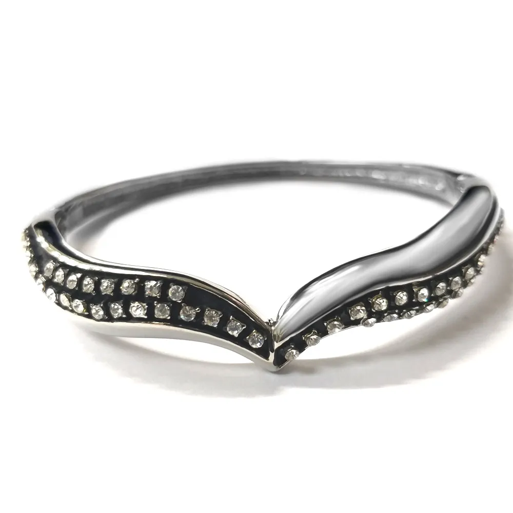 BL815A Elegant Crystal Bangle