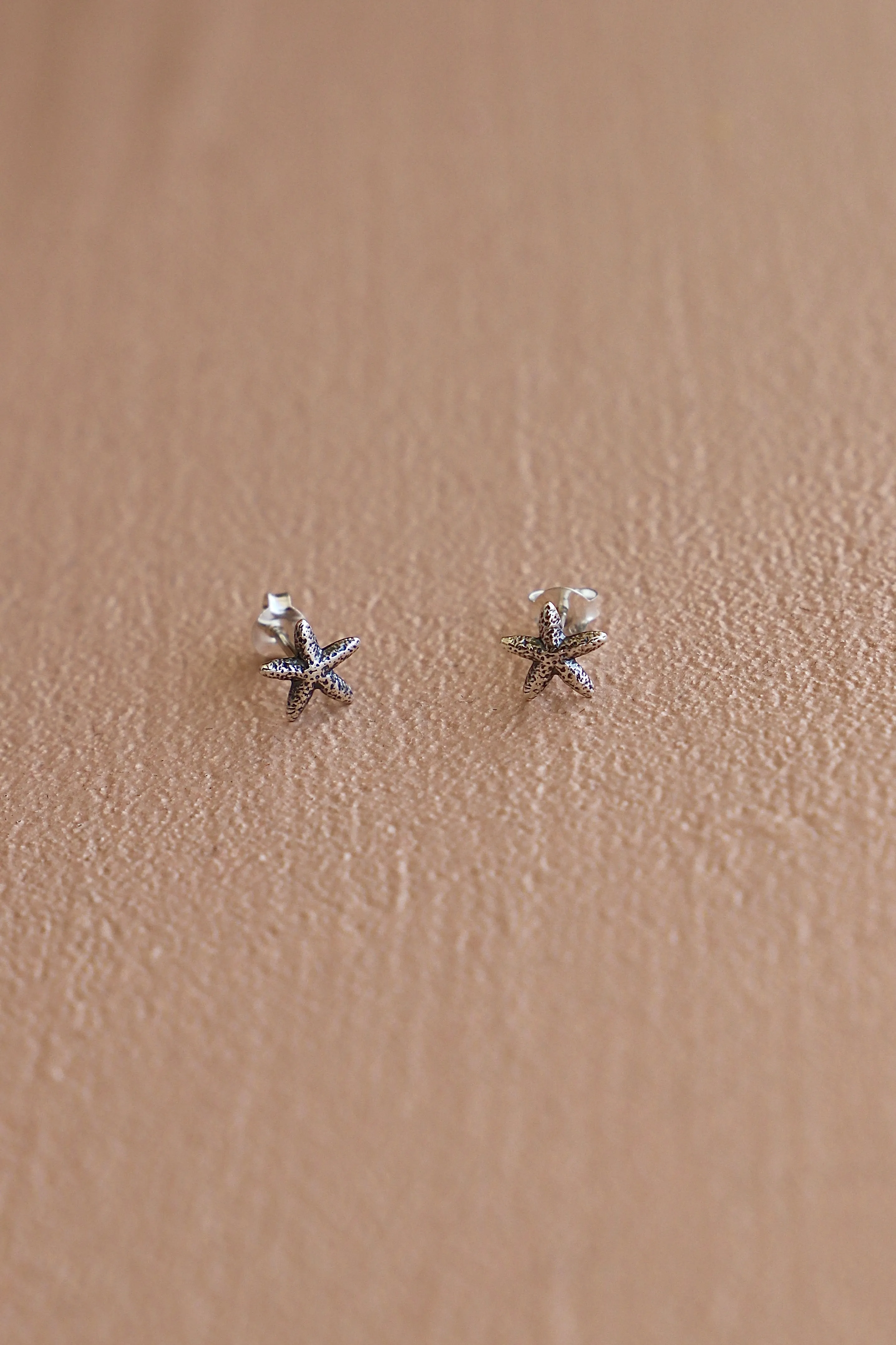 CAPRI STARFISH STUDS