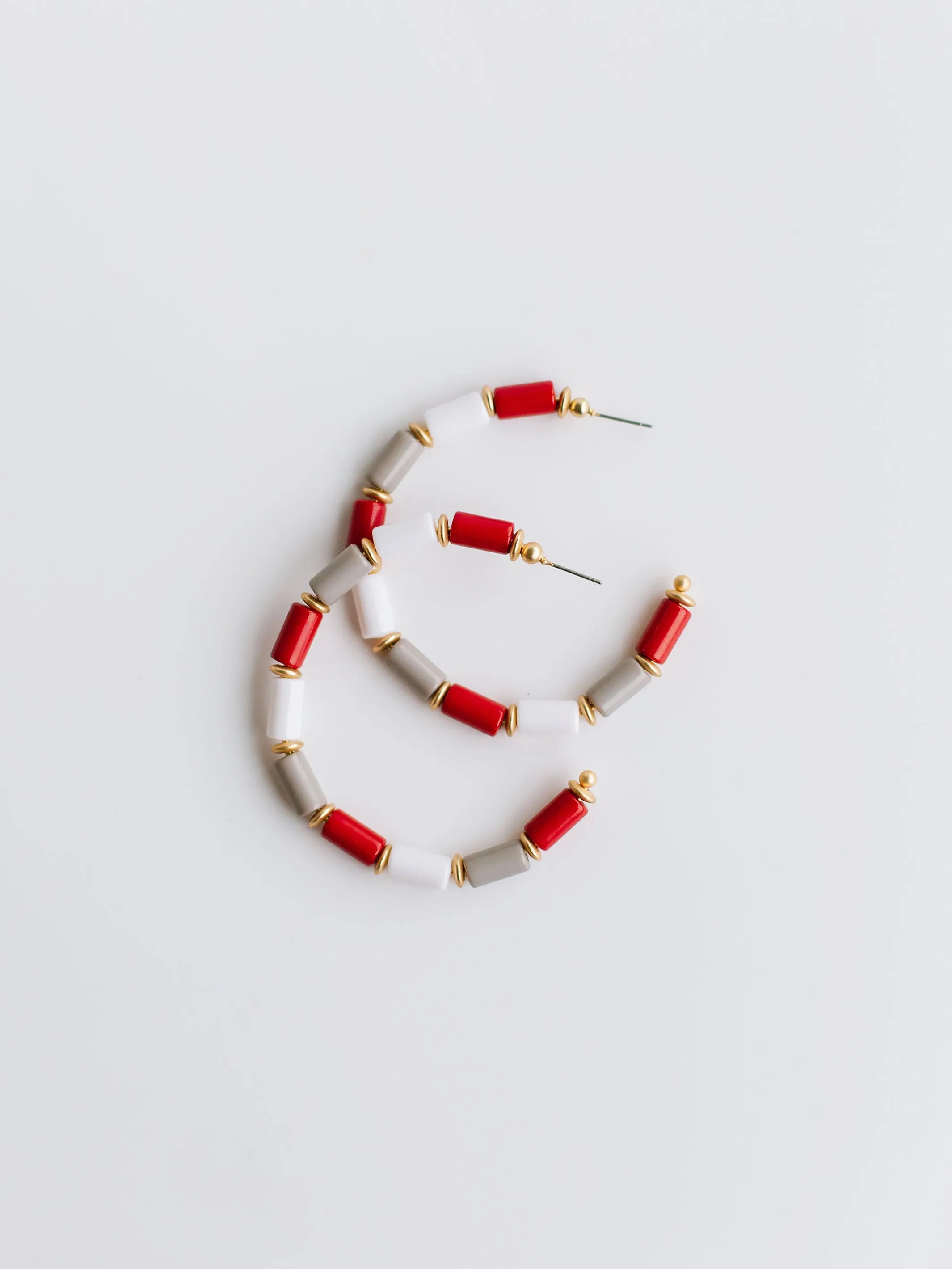 Cara Earrings | Crimson