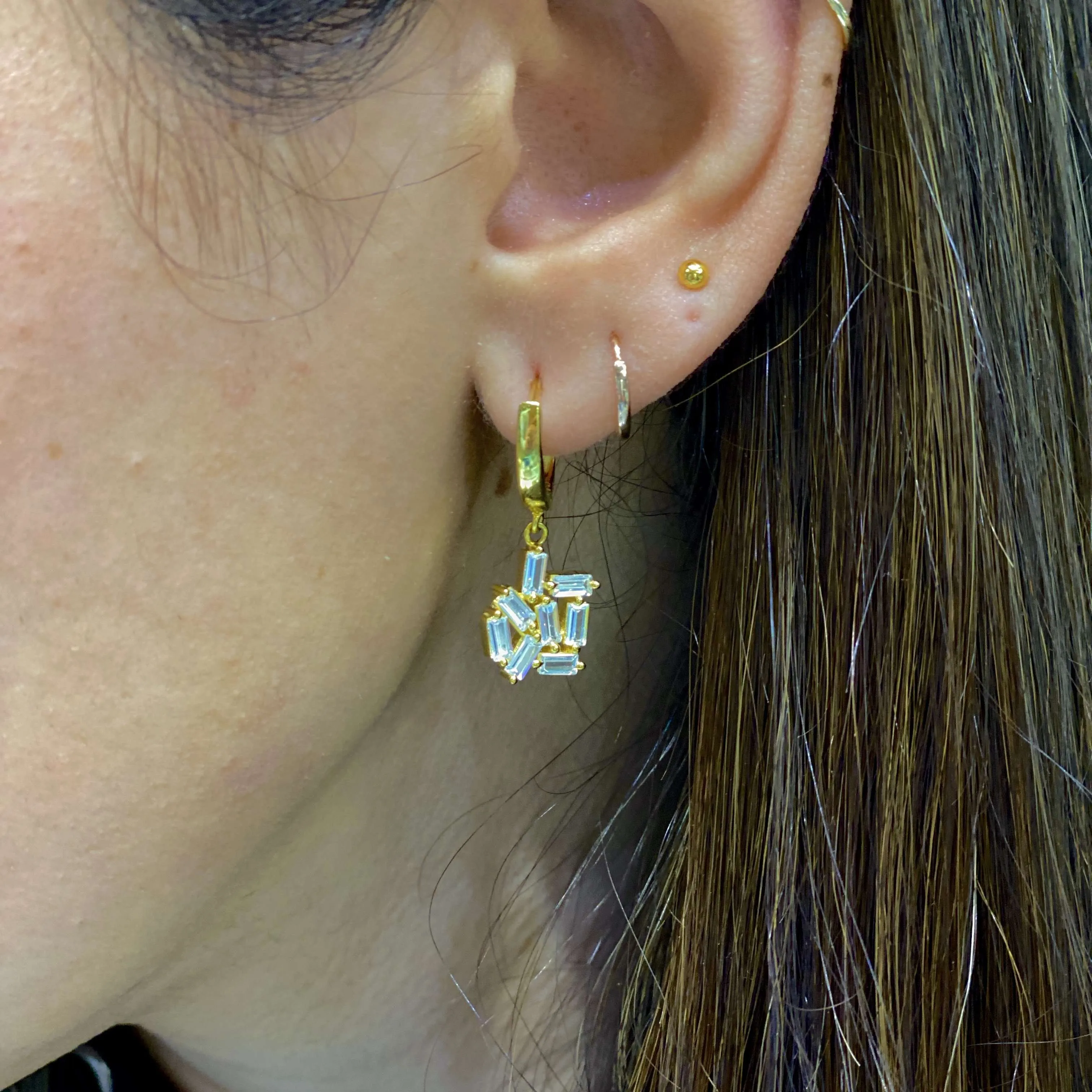 Huggie Earrings With Dangling Abstract Baguette Hanging Design