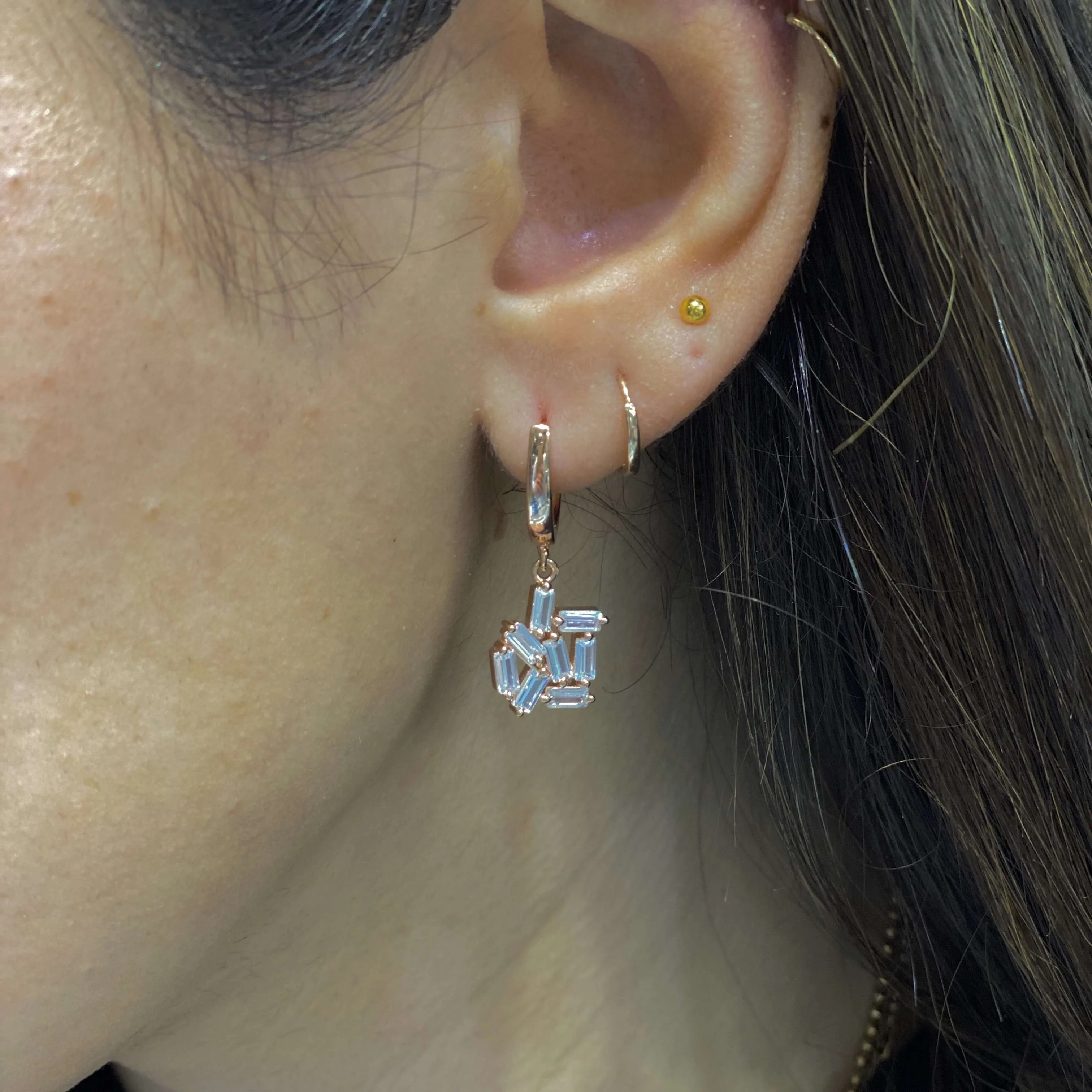 Huggie Earrings With Dangling Abstract Baguette Hanging Design