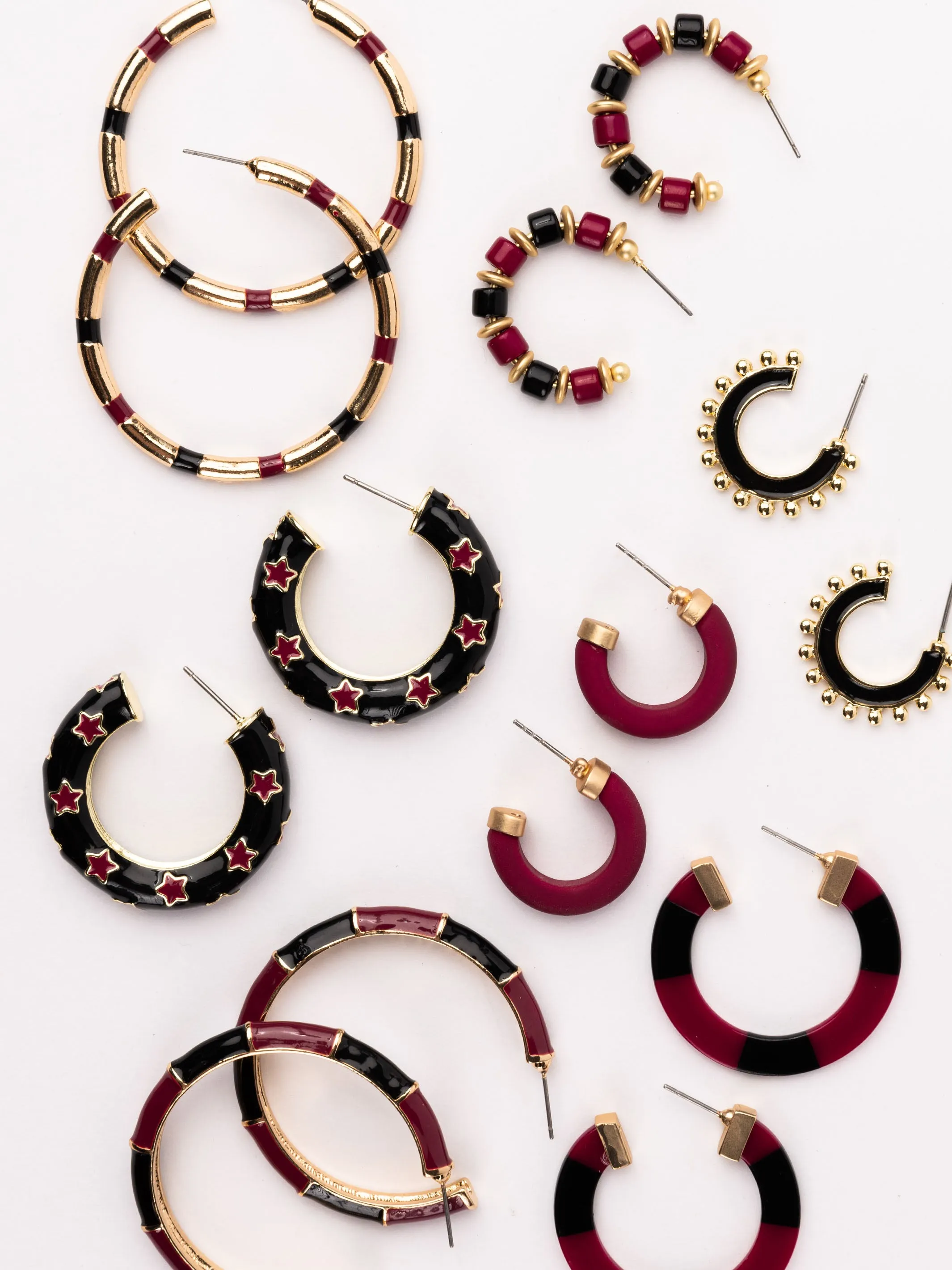 Melody Earrings | Garnet   Black