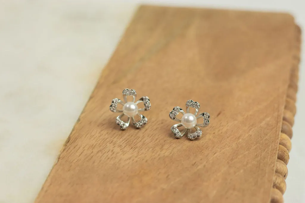 Pearl Petals Stud Earrings