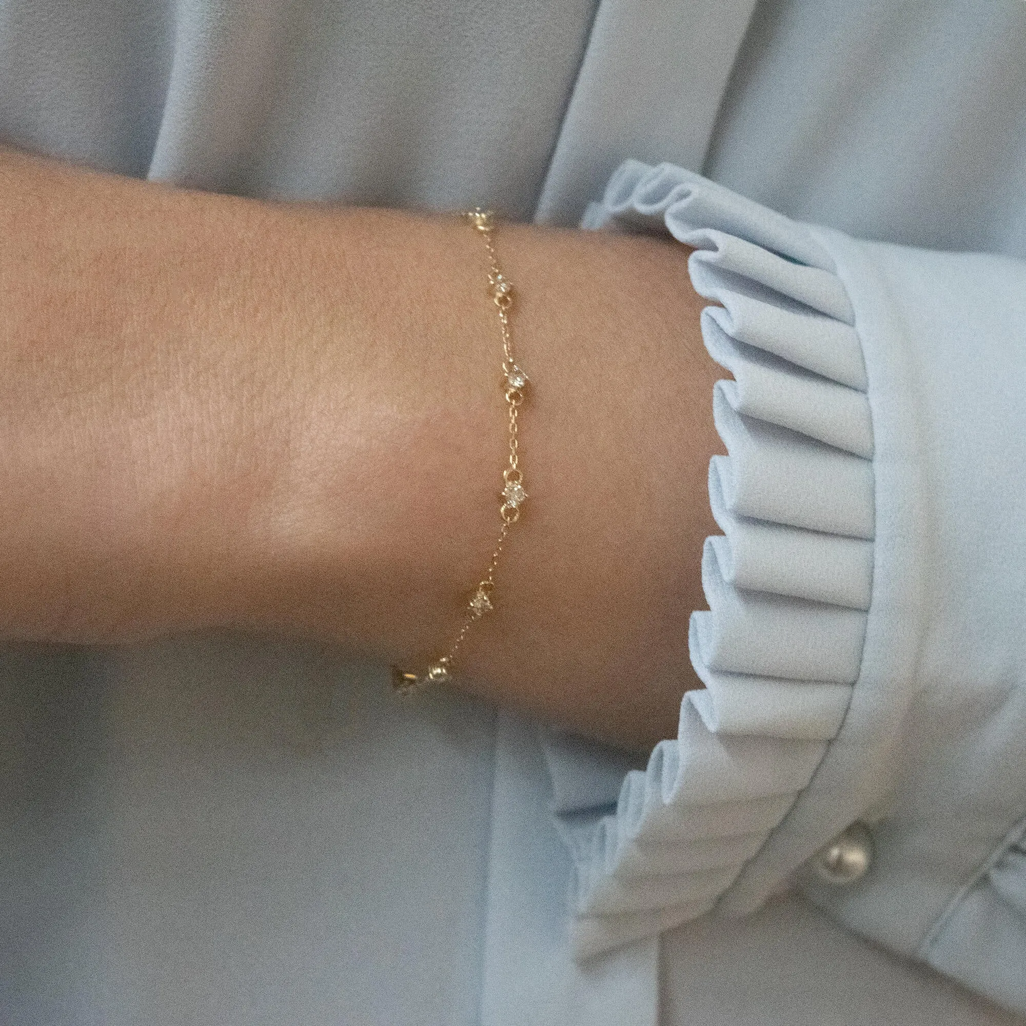 Reclaimed 18k Yellow Gold Bracelet with 7 Round Diamonds