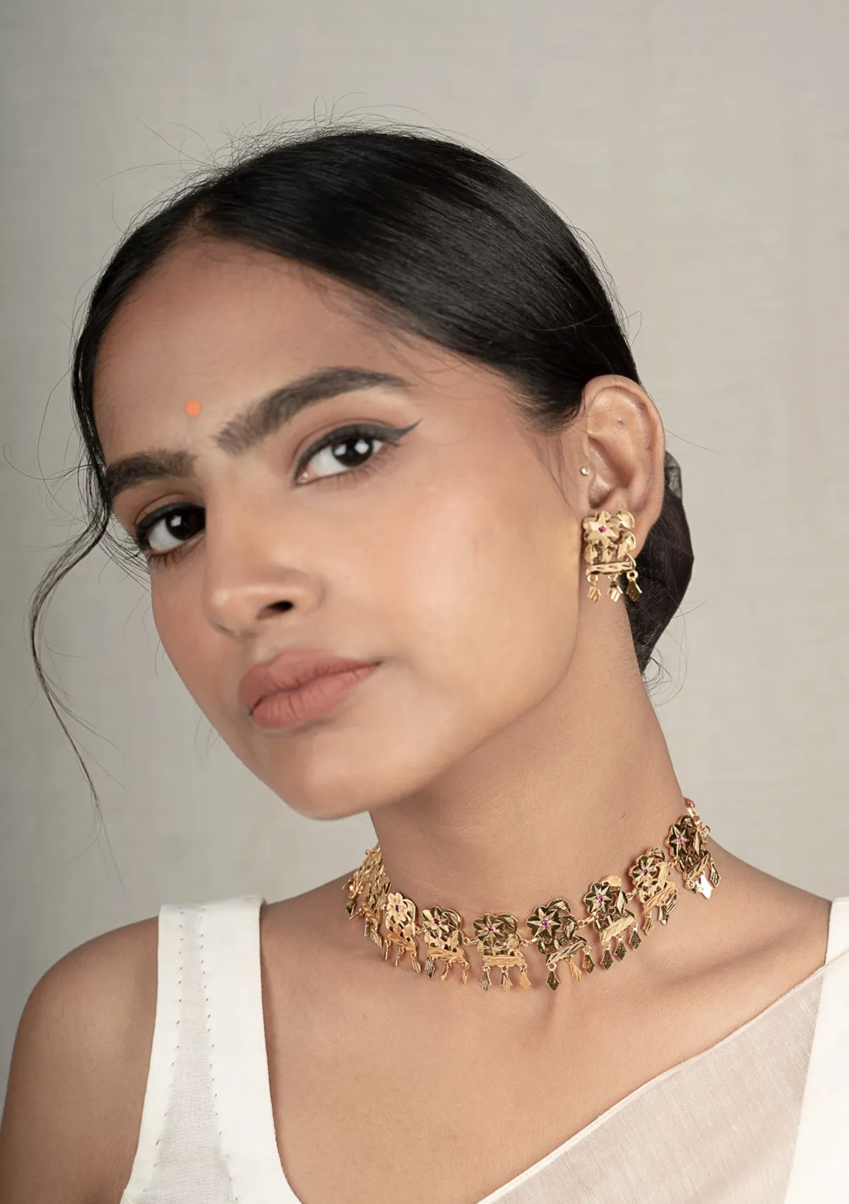 Reshma Gold Tone Silver Necklace & Earrings Set