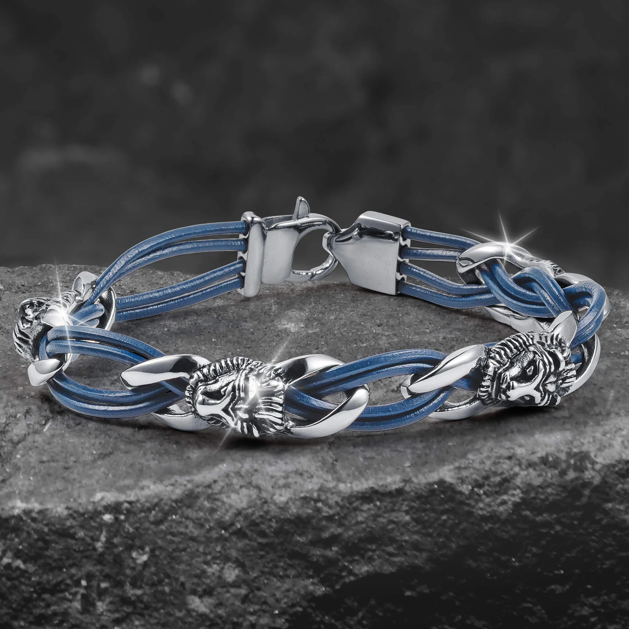 Roaring Steel Leather Bracelet