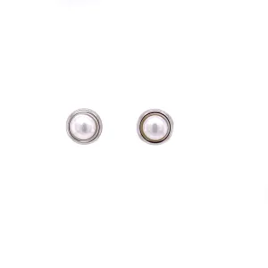 Small Flat Pearl Earring With Metal Halo