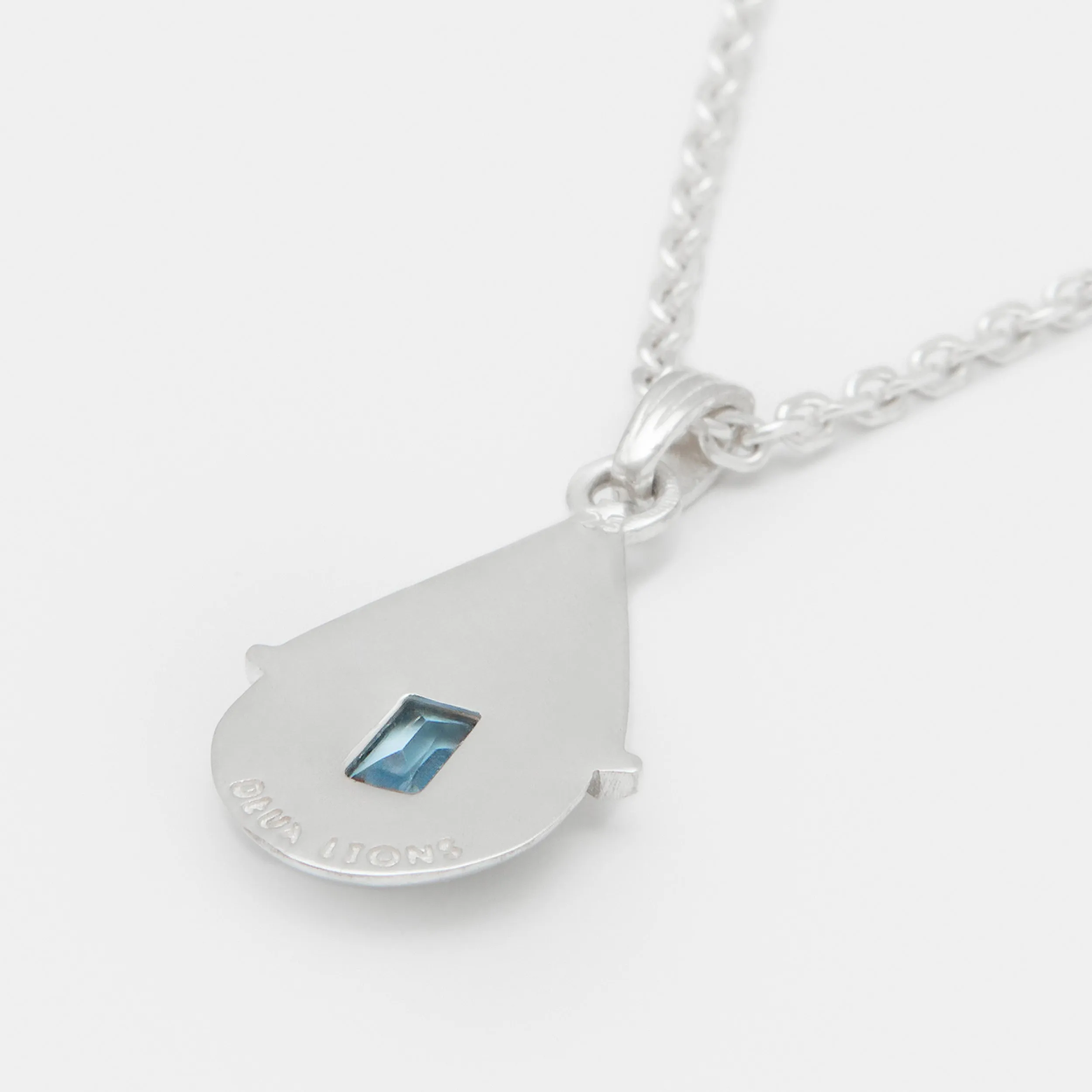 Villa Birthstone Necklace in Silver